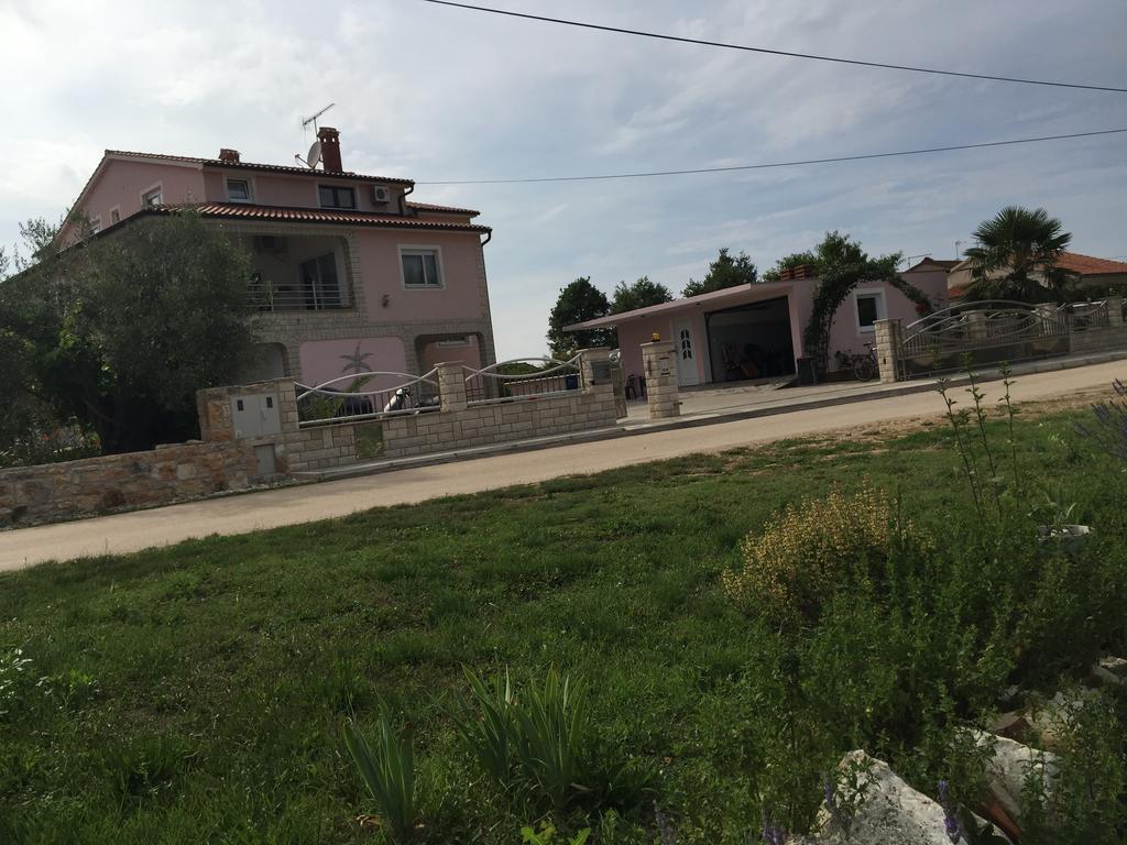 Villa Baldi Tar-Vabriga Εξωτερικό φωτογραφία